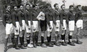 Fußballmannschaft (ca. 1930)